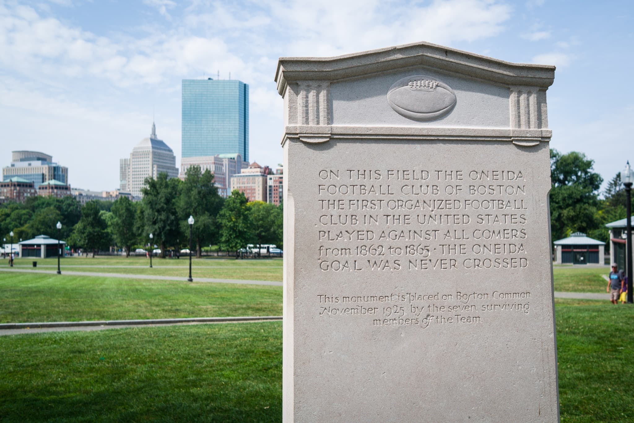 Monumento al Club de Fútbol Oneida, Boston Common
