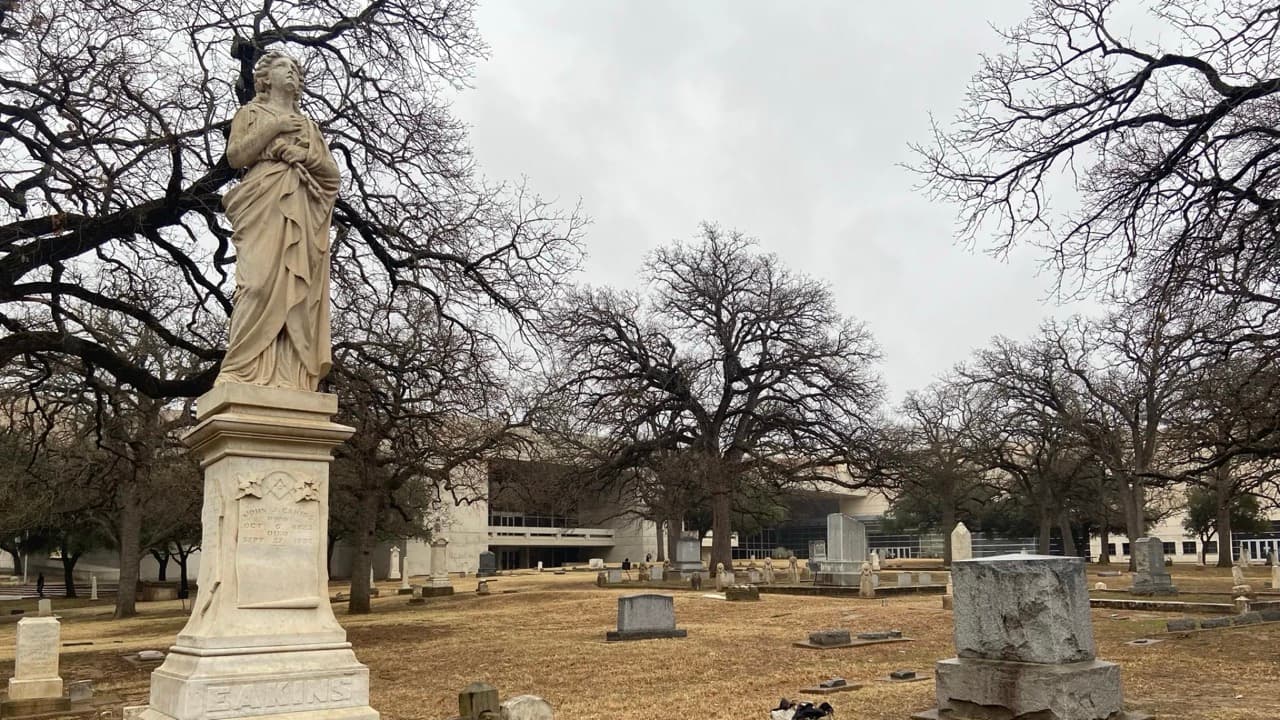 Pioneer Cemetery, Dallas
