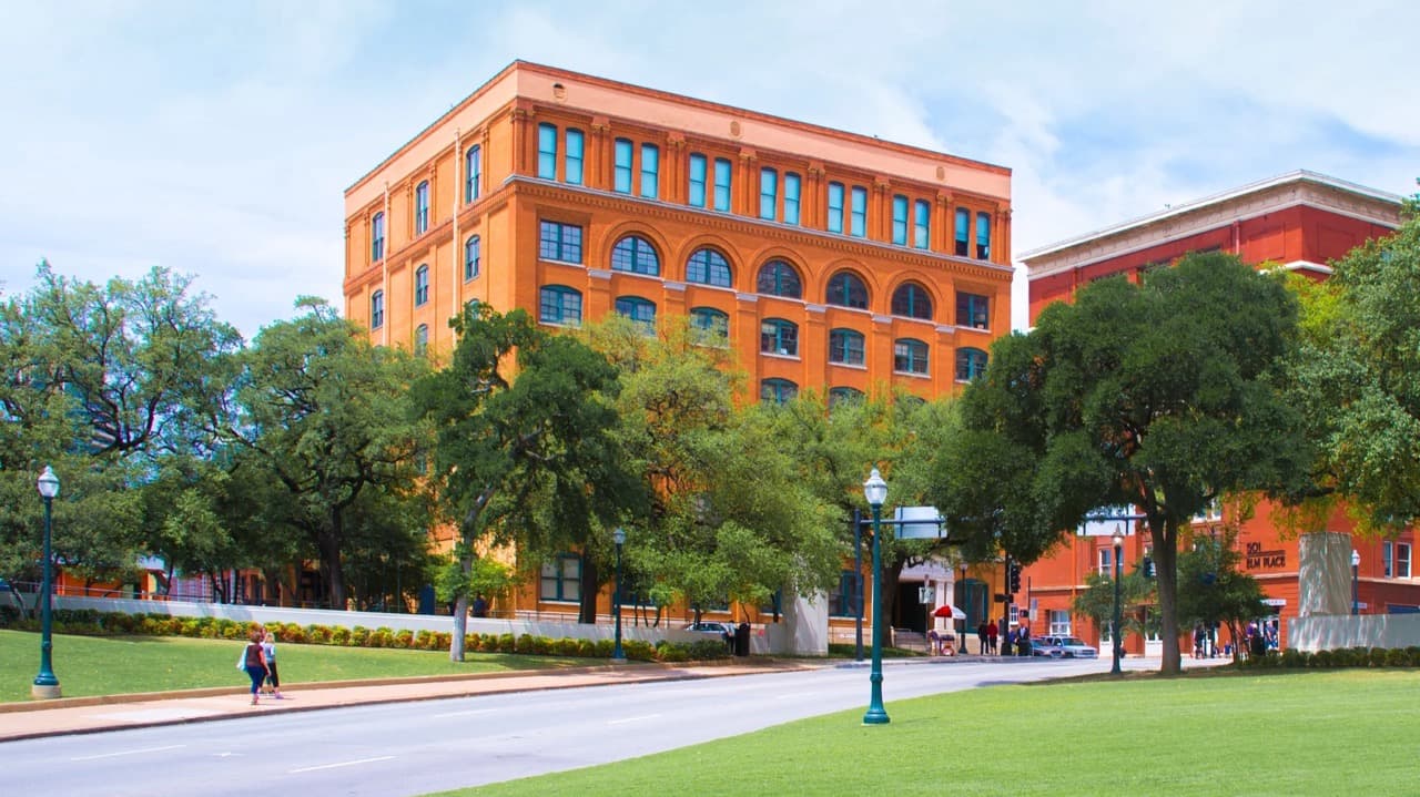 The Sixth Floor Museum at Dealey Plaza