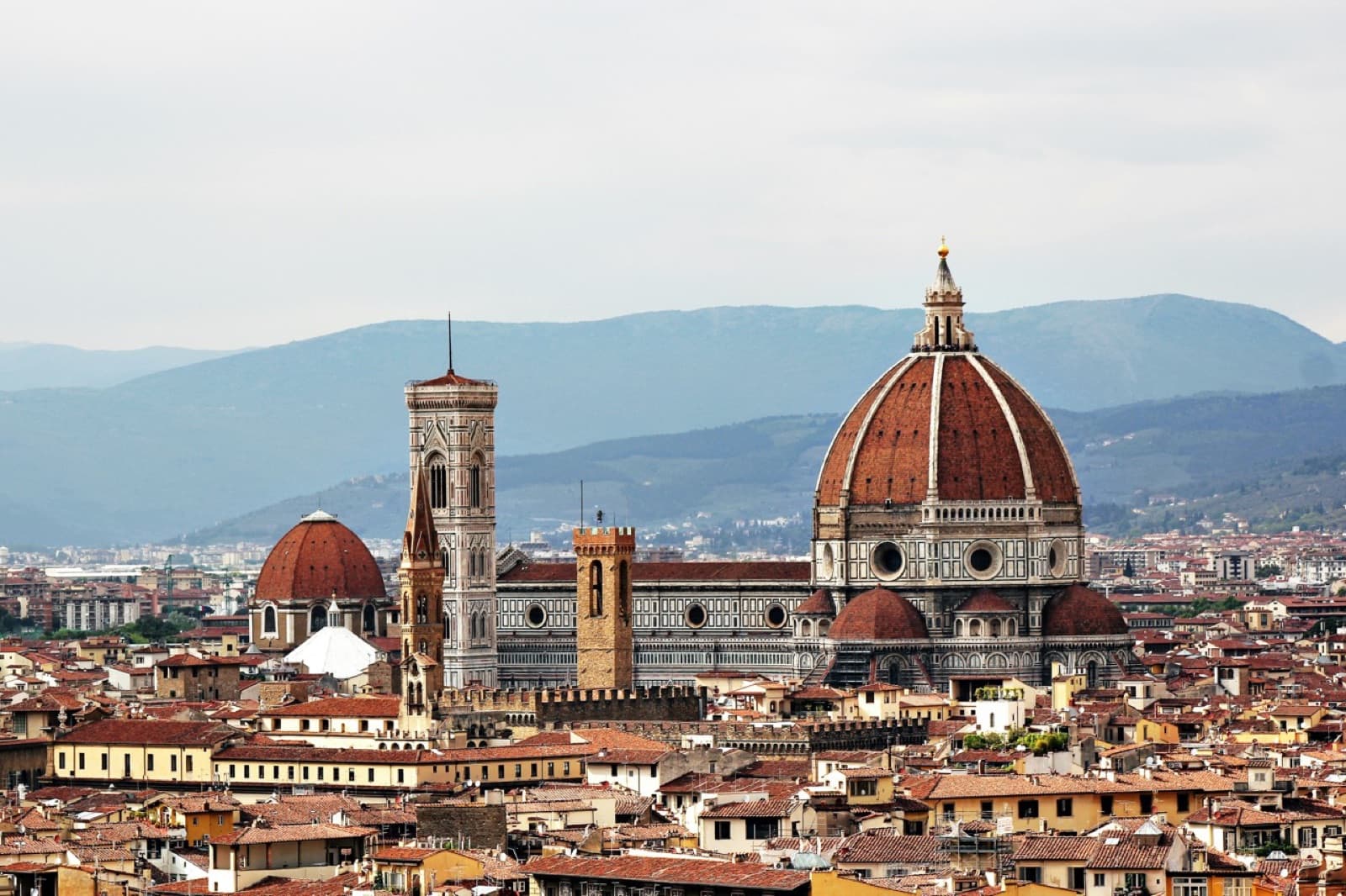 Vista panorámica de Florencia con el Duomo