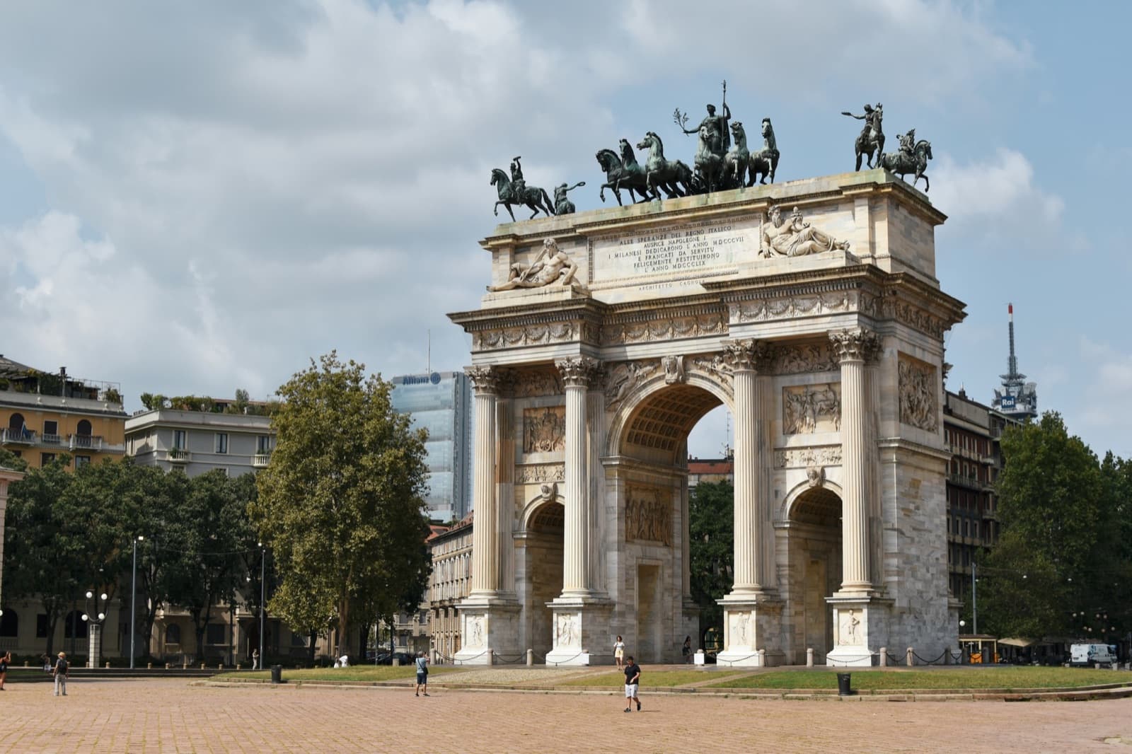 Arco della Pace al final del Parco Sempione