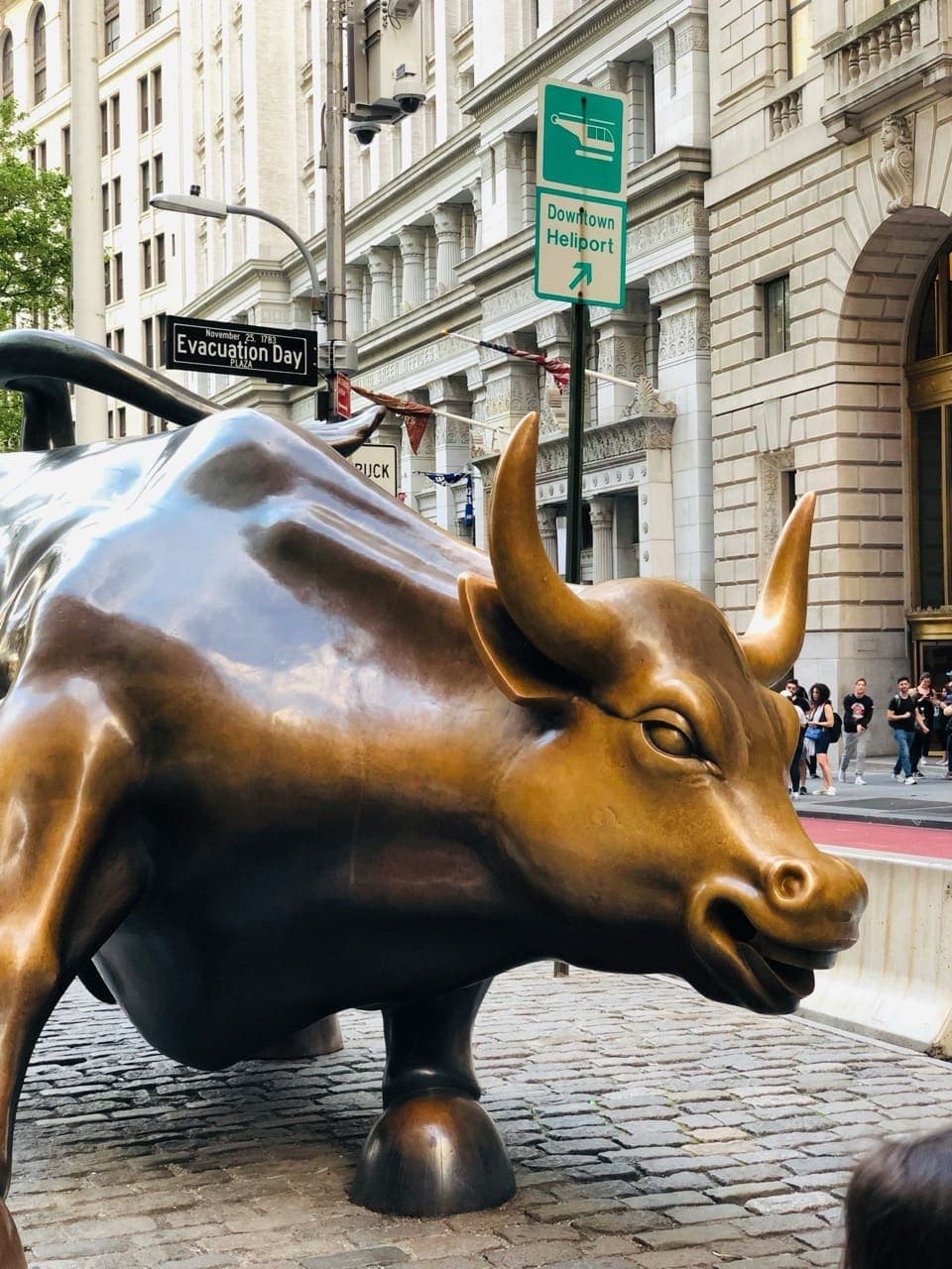 Charging Bull, Bowling Green