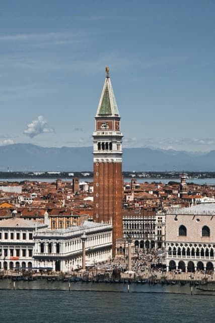 Campanile de San Marcos, Venecia