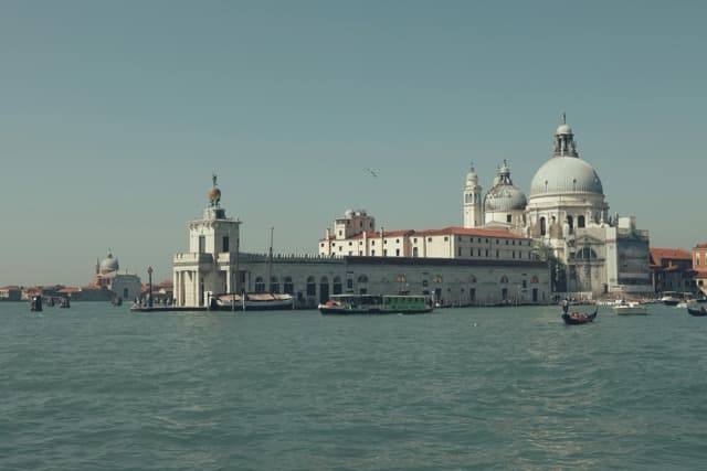 Punta della Dogana, Venecia