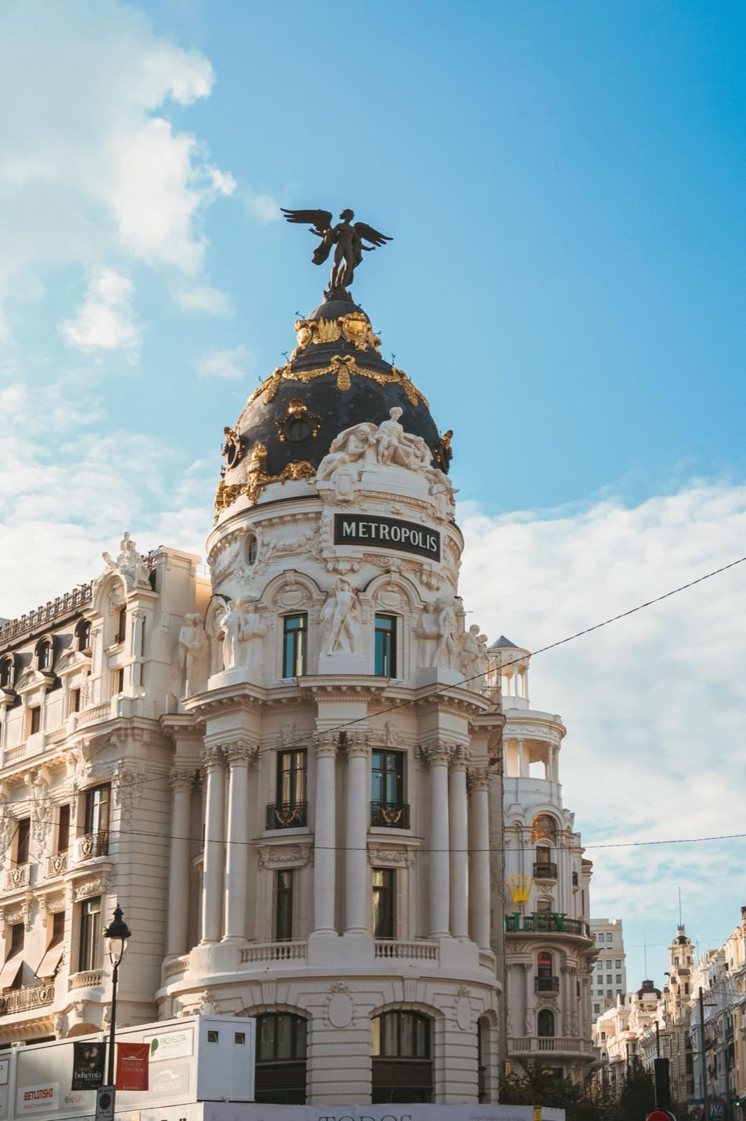 Edificio Metrópolis con su cúpula