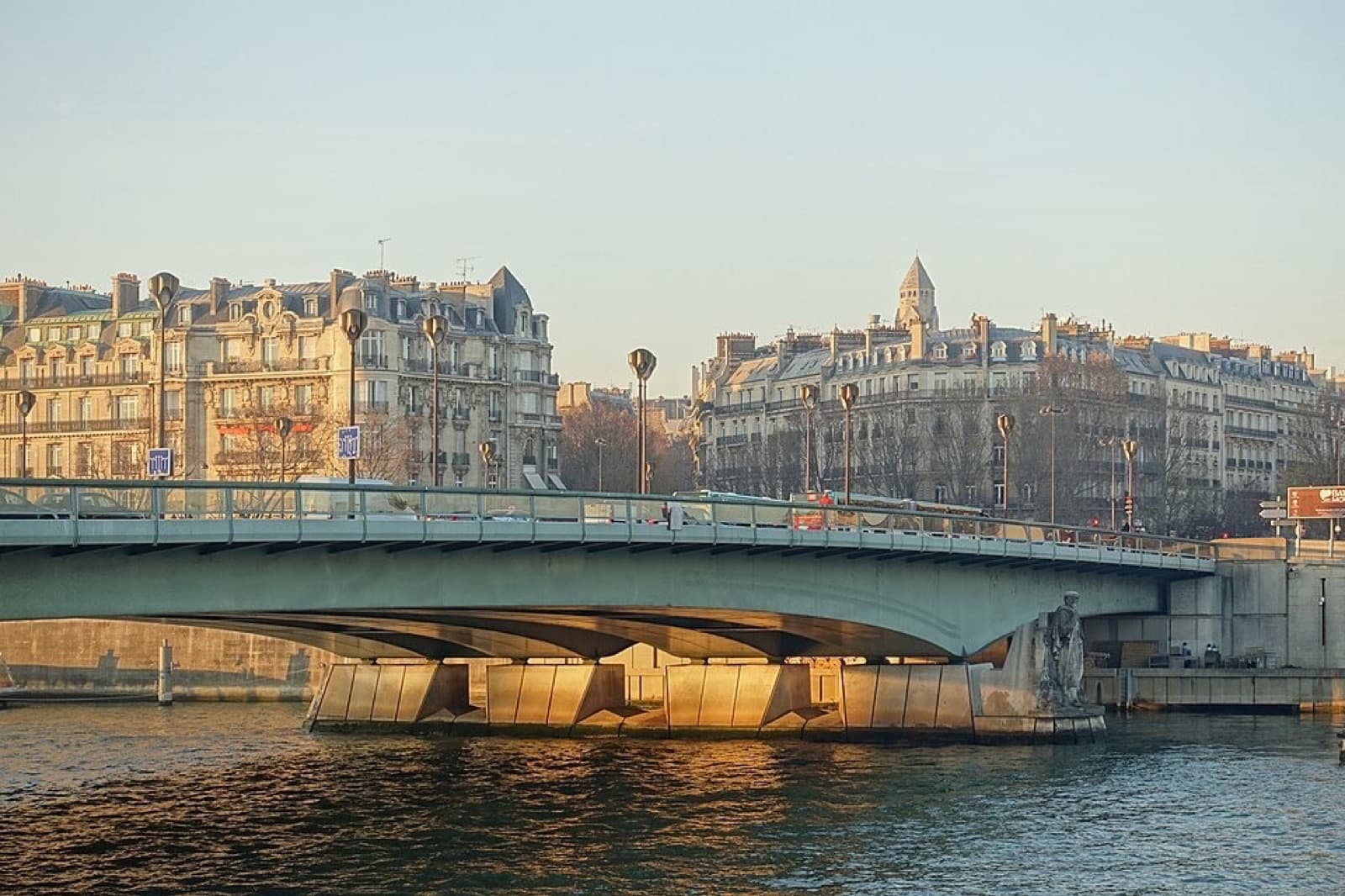 Pont de l'Alma y Llama de la Libertad